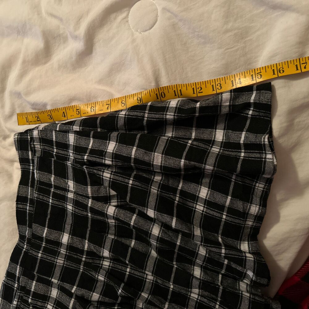 Hollister Black Plaid Pleated Mini Skater Skirt Size Small - Picture 5 of 5